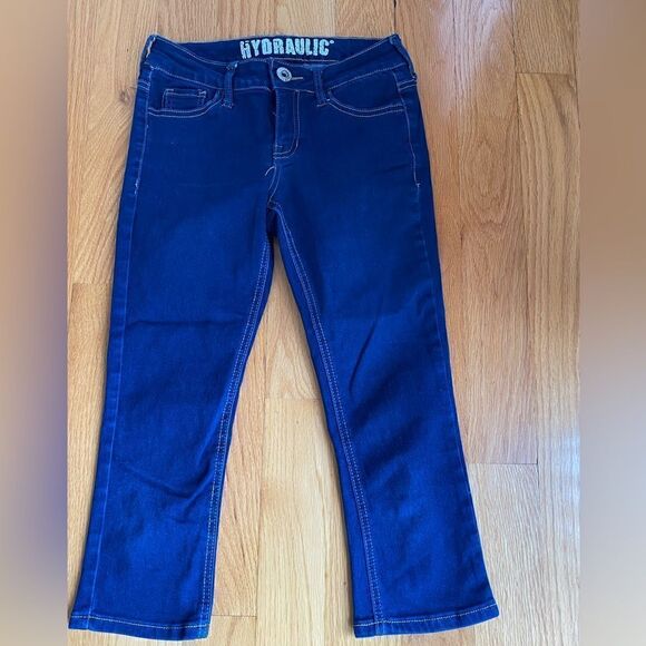 Hydraulic “Lola”Curvy Capri - Picture 1 of 7